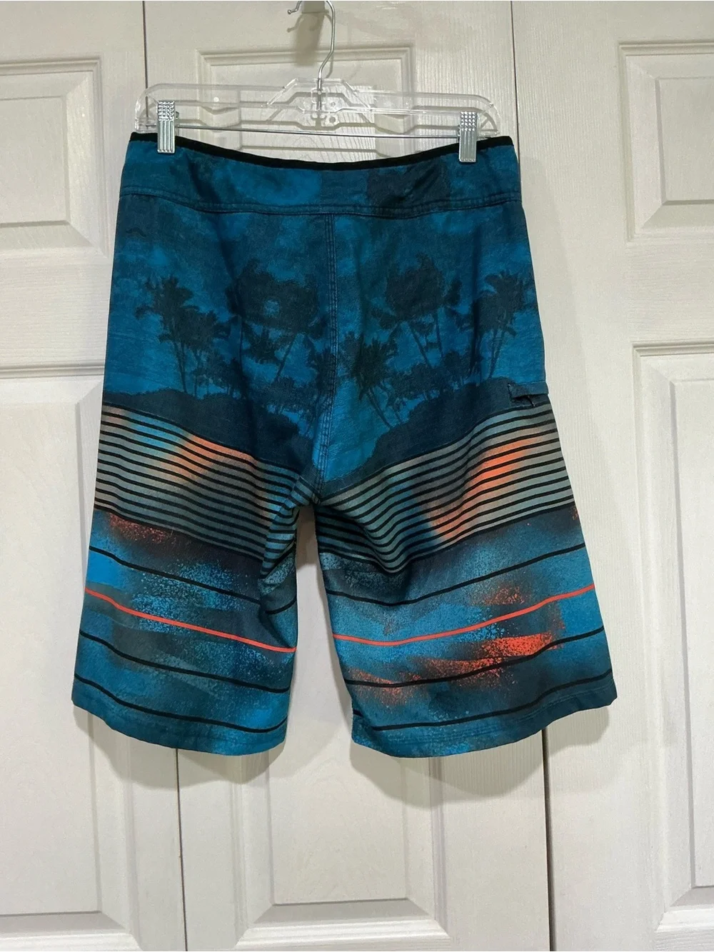 💙 Burnside Board Shorts Blue and Black Design with Palm Trees - 32 (01318)